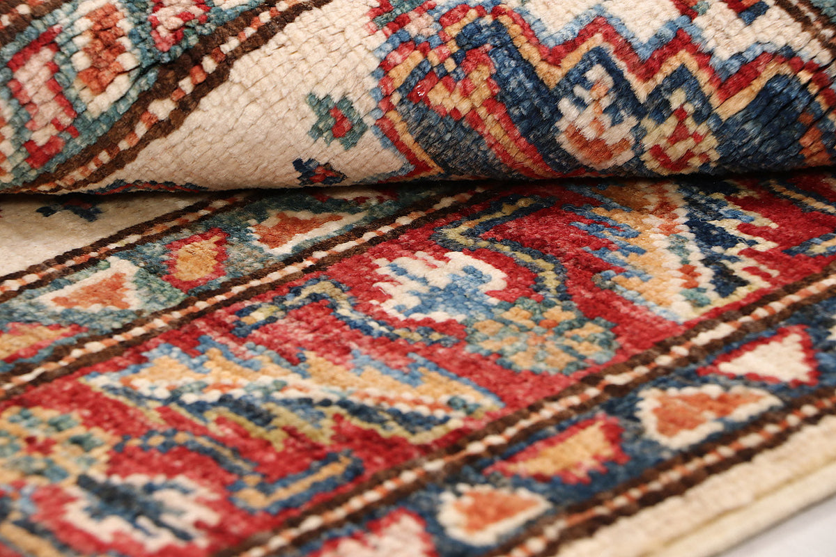 Supreme Kazak Ivory Rug 0.90m x 0.61m