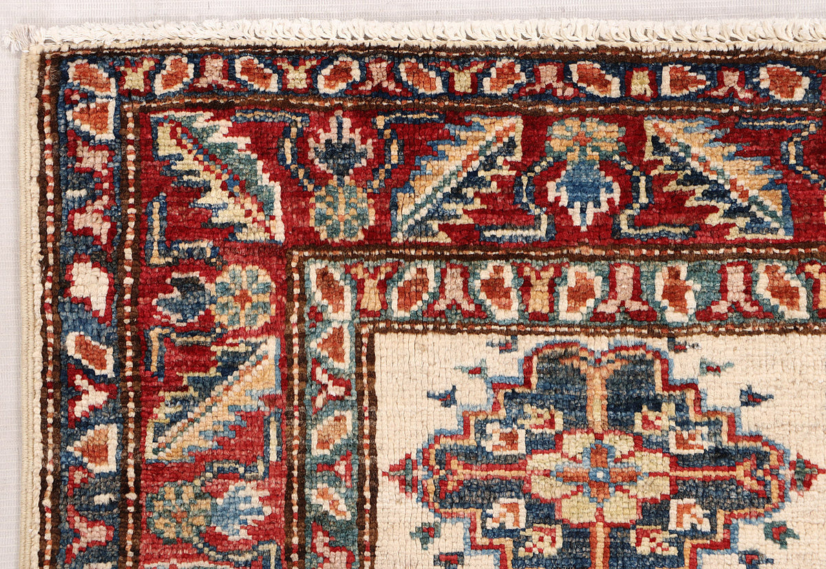 Supreme Kazak Ivory Rug 0.91m x 0.60m