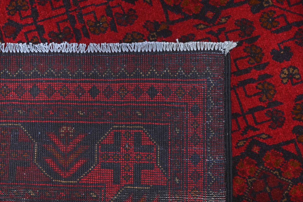Khal Mohammadi Red Rug 1.69m x 2.27m