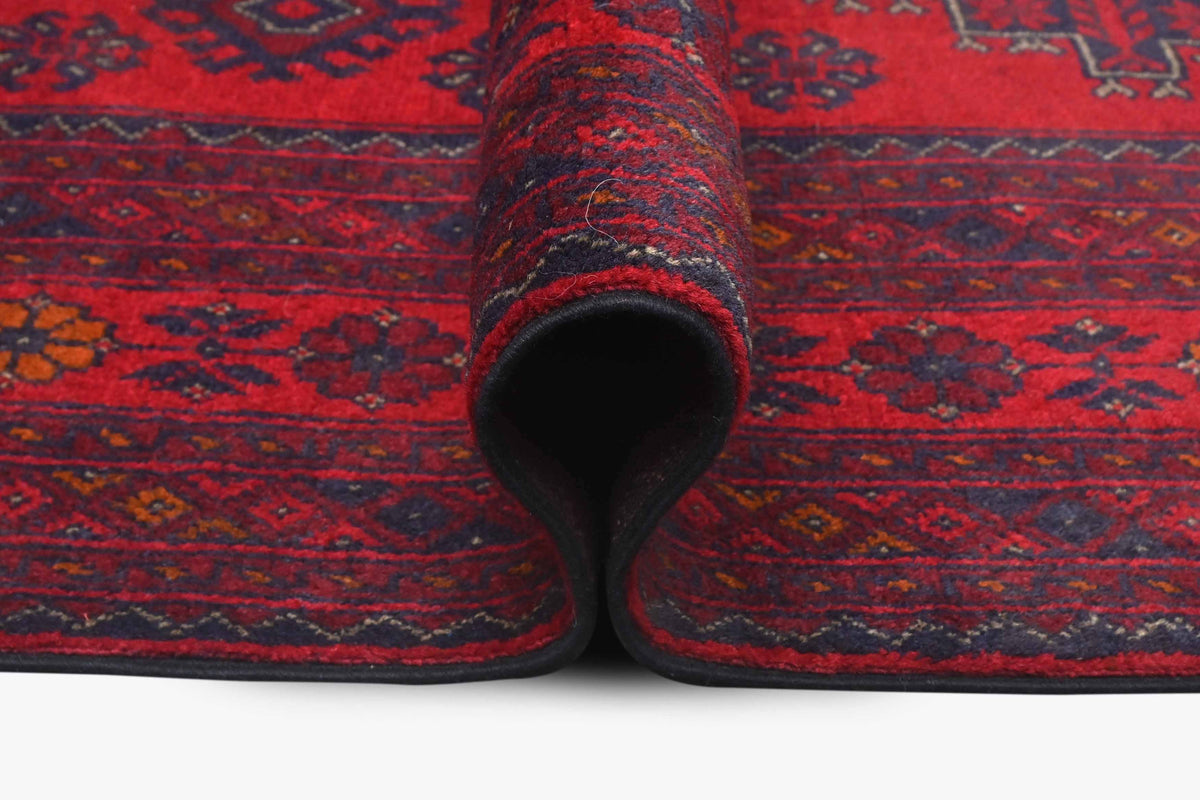 Khal Mohammadi Red Rug 1.70m x 2.32m