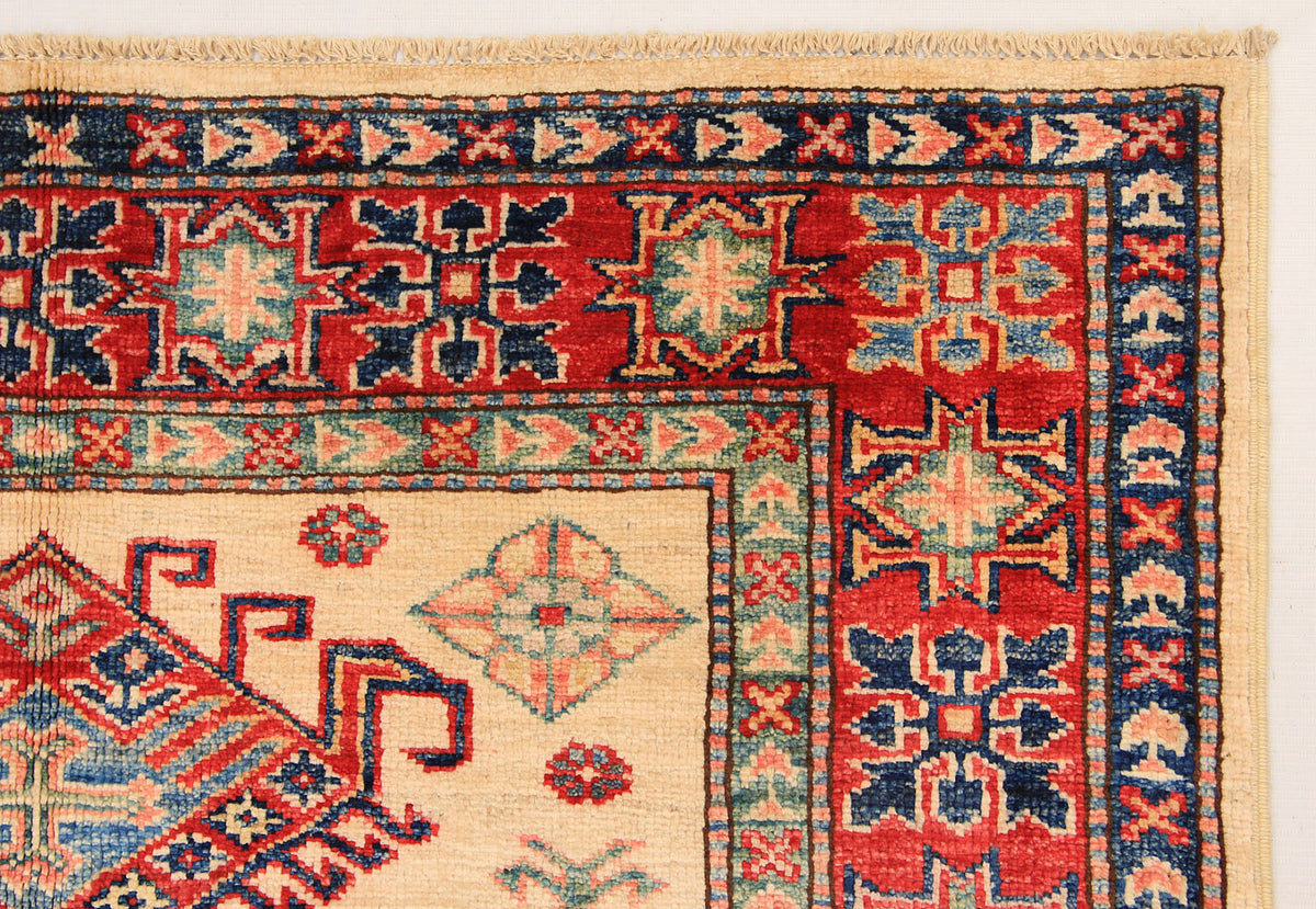 Supreme Kazak Ivory Rug 1.50m x 1.05m