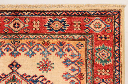 Supreme Kazak Ivory Rug 1.55m x 0.99m