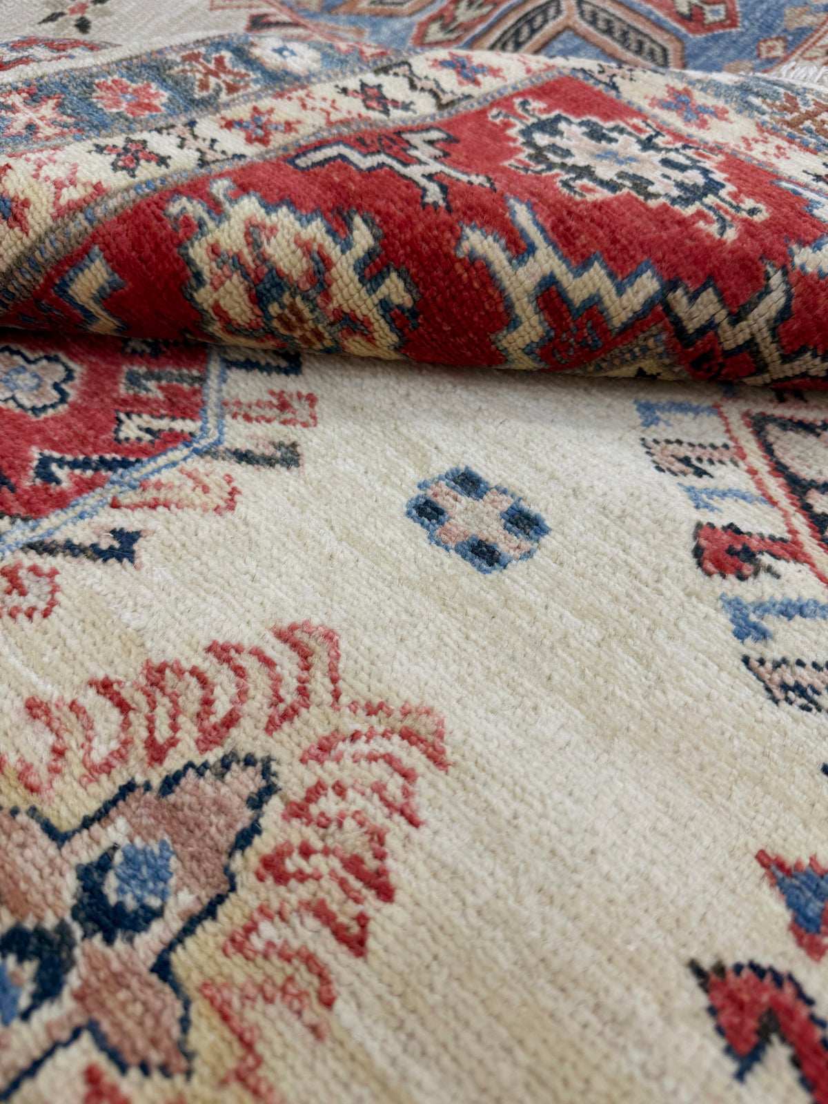 Supreme Kazak Ivory Rug 2.42m x 1.67m