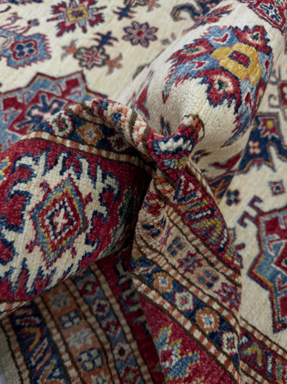 Supreme Kazak Ivory Rug 2.36m x 1.67m