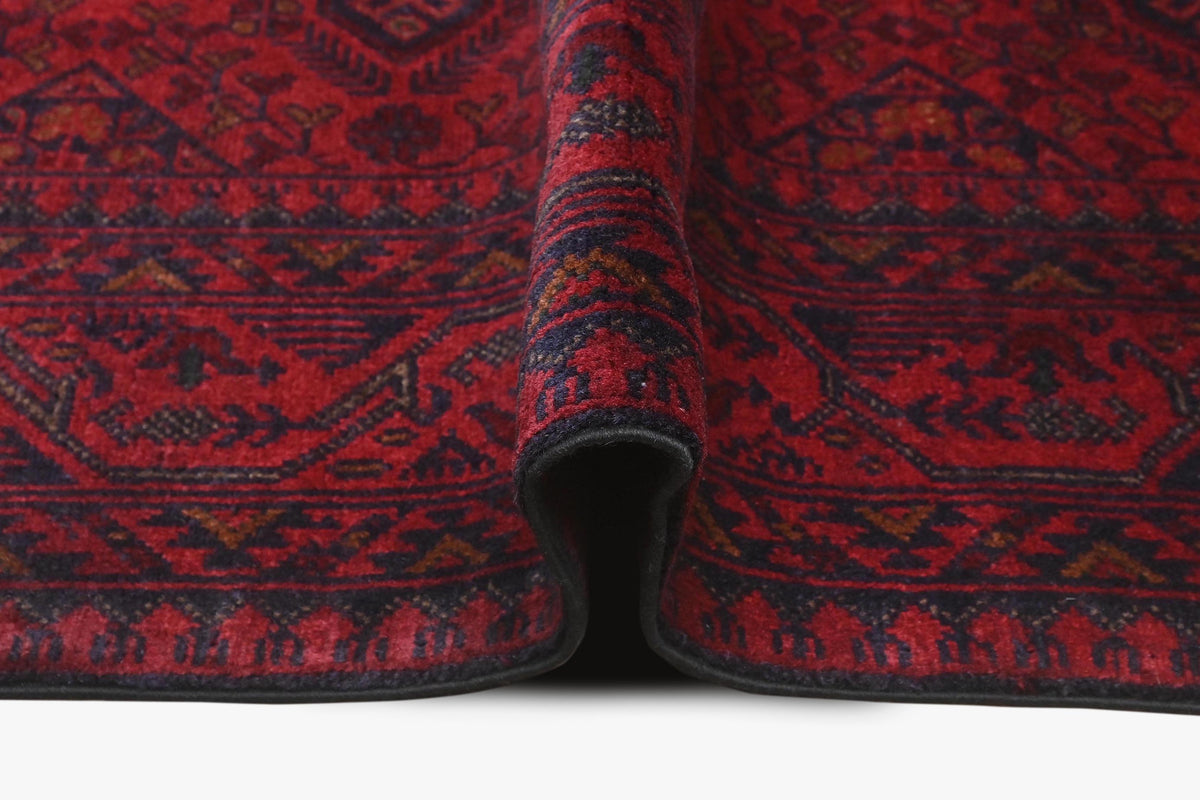 Khal Mohammadi Red Rug 1.68m x 2.34m