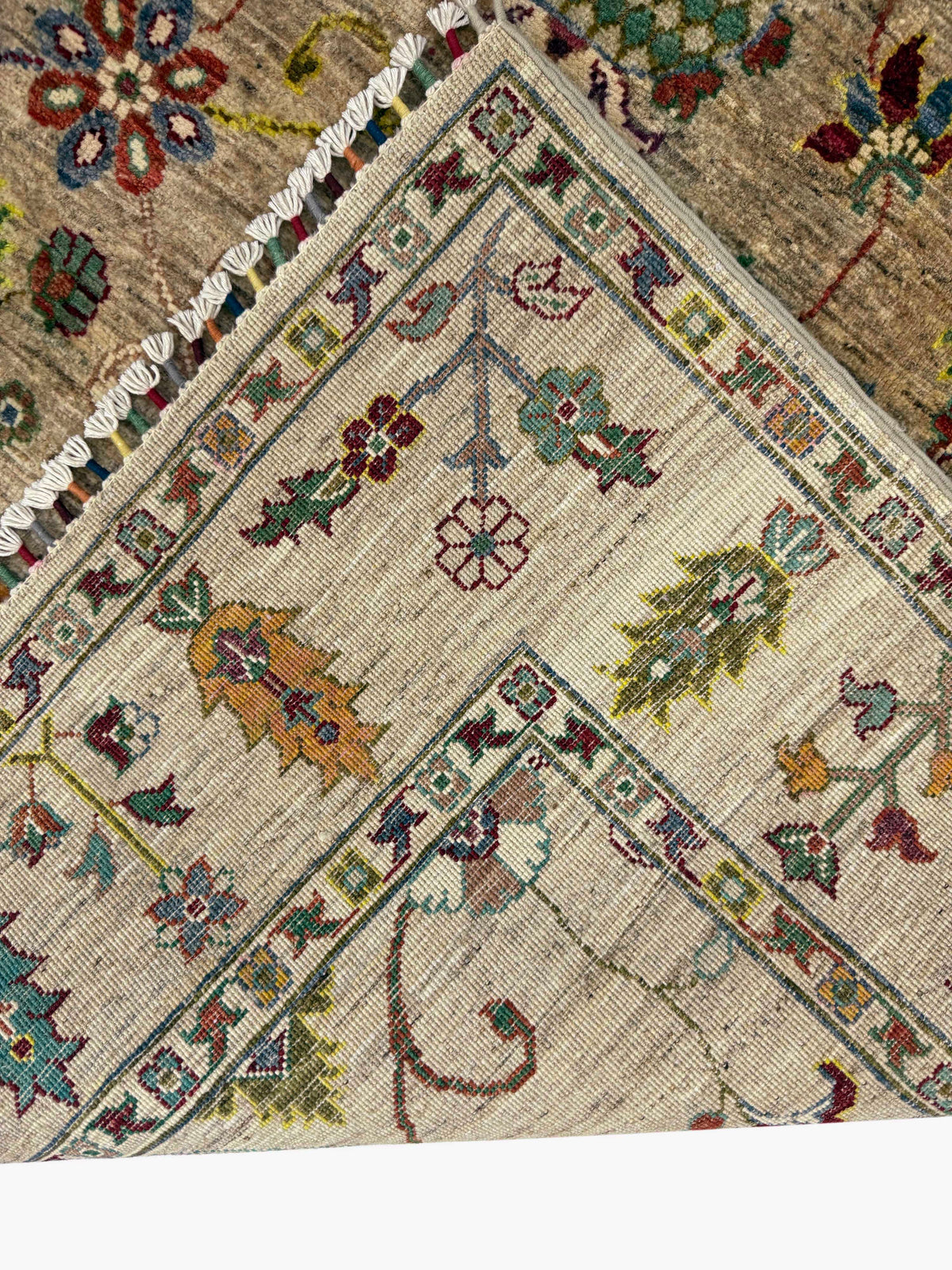 Sultani Natural Rug 2.36m x 1.74m