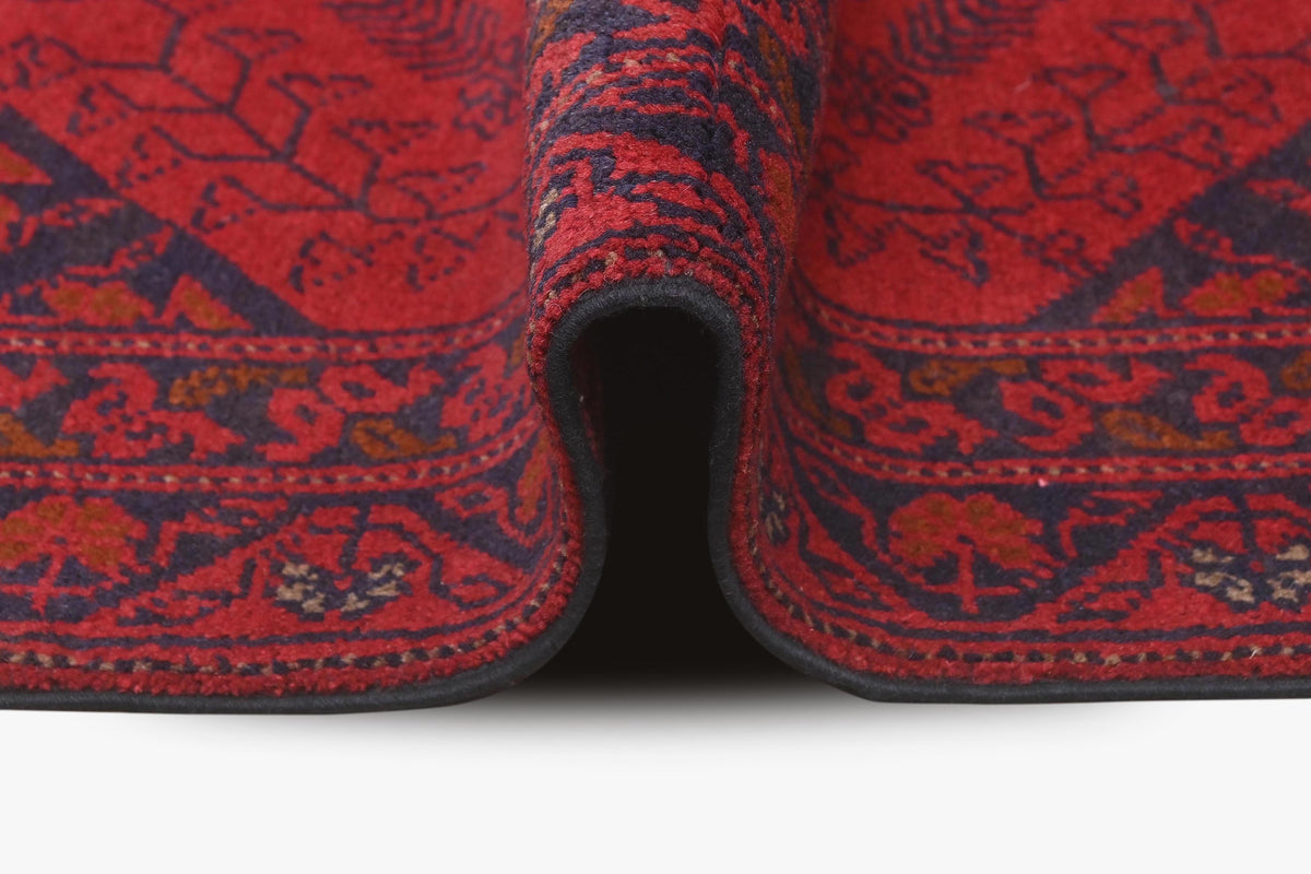 Khal Mohammadi Red Rug 0.81m x 2.89m