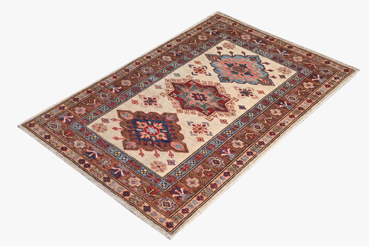 Supreme Kazak Ivory Rug 1.16m x 0.78m