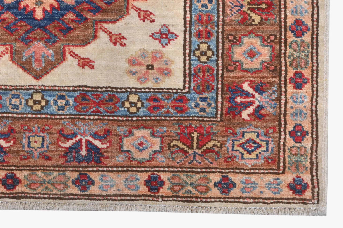 Supreme Kazak Ivory Rug 1.16m x 0.78m
