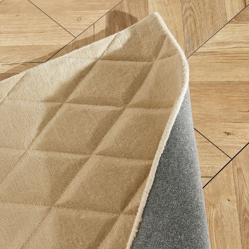 Priory Rectangle Beige Diamonds