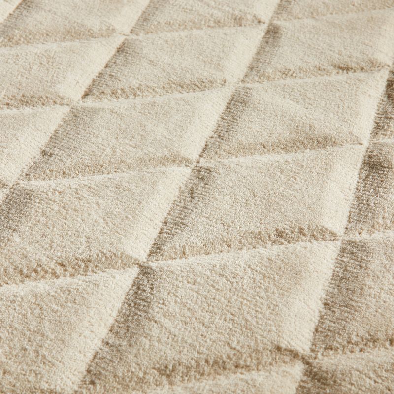 Priory Rectangle Beige Diamonds
