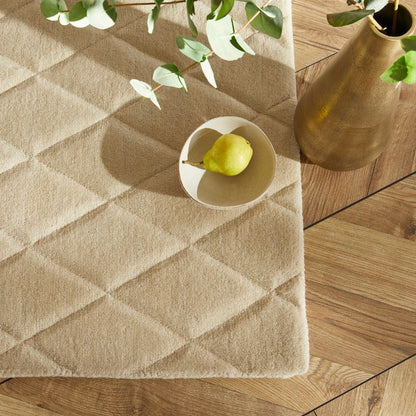 Priory Rectangle Beige Diamonds